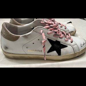 Women’s Golden Goose Superstars